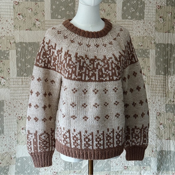 Vintage Sweaters - Vintage Nordic Style Hand-Made Sweater | Chunky Brown and Cream Winter Knit